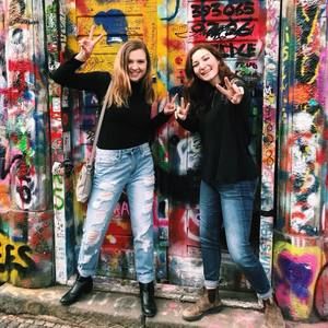 Meet your Posher, Charlotte